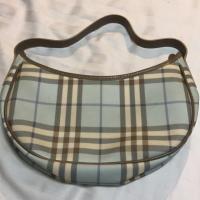ราคา กระเป๋าสะพายBurberry (259767220)