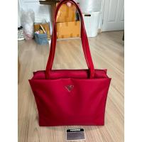 ราคา กระเป๋า Renoma มือสอง ของแท้% สภาพยังสวย ผ้าไนล่อน✨ (25225718260)