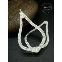 ราคา กรอบพระเงินแท้ ลายยกซุ้มดอกบัวตูม สำหรับพระเหรียญเลื่อนสมณศักดิ์ ( พัดยศ ) หลวงพ่อพัฒน์ วัดห้วยด้วน (26705731654)