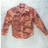 ราคา เสื้อเชิ๊ตแขนยาวเด็กชายลายพรางสีส้ม อก28ยาว19 (5869789208)