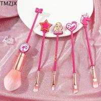 ราคา TMZJX 5ชิ้น/เซ็ตตุ๊กตาบาร์บี้ชุดแปรงแต่งหน้า,สีชมพูเจ้าหญิงกระจกแต่งหน้า,พร้อมถุงเก็บ น่ารัก การ์ตูนบลัชอออายแชโดว์แปรงชุดควา (43666661921)