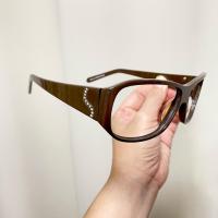 ราคา กรอบแว่นตา มือ2(ไม่มีเลนส์) 600฿กรอบอะซิเตทสีน้ำตาลเข้ม ทนทาน แข็งแรง (18989330204)