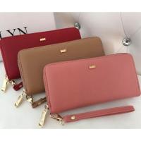 ราคา กระเป๋าสตางค์ Lyn ใบยาว ซิปรอบ (702881823)