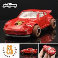 ราคา โมเดลรถเก่าของเล่นเก่า 1/64 รถสะสมโบราณ มือสอง: MAJORETTE PORSCHE TURBO สีแดง ล้อน้ำตาล No.2 (28502757147)