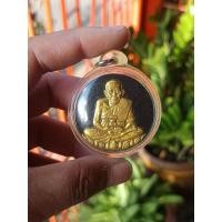 ราคา หลวงปู่ทวด เนื้อว่านดำปิดทองเดิมๆจากวัด โรยผงไม้ตะเคียน ขนาด 4 ซม รุ่นหลักเมืองพุทธาคมเขาอ้อ 49 (26384464653)