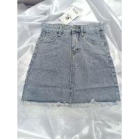 ราคา กระโปรงยีนส์เอวสูงสีซีดชายแต่งผ้ามุ้ง (7347297916)