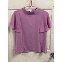 ราคา เสื้อแขนระบายสีชมพู ผ้าฮานาโกะ ตัวแขนชีฟอง มือ 2 สภาพดี อก 40” ยาว 23” (3775235877)