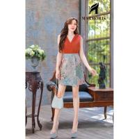 ราคา ชุดจั้มสูท กระโปรง-กางเกง ผ้าทอหนา ลายสะดุดตา มาพร้อมกับเสื้ออัดพลีทสีส้ม (20845660198)