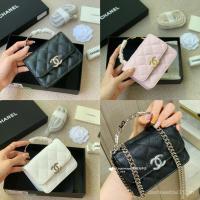 ราคา CHANEL Mini Clutch กระเป๋าสะพายข้างเคลือบหัวเข็มขัด ขนาดเล็ก กลิ่นหอม สไตล์ CH22 (42220771702)