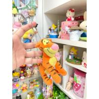 ราคา พวงกุญแจตุ๊กตา Tigger จากเรื่อง Winnie The Pooh ป้าย Disney งานลิขสิทธิ์แท้ (44220428394)