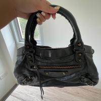 ราคา กระเป๋า Balenciaga มือสอง ของแท้ (24529683690)