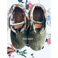 ราคา รองเท้าเด็กยี่ห้อTOMSของแท้ (23355578761)