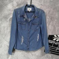 ราคา ผ้ามือสอง เสื้อเชิ้ตยีนส์แขนยาวหญิง FOREVER21ผ้าไม่หนามาก (28372876755)