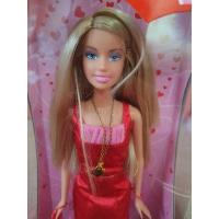 ราคา Barbie Doll Mattel "Valentine Glam" Red Dress Gold Neclace 2008 N8168 **กล่องไม่สวย** #41# (5836627081)