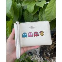 ราคา New!! กระเป๋า coach คล้องมือ ลายMs.Pac-man (12473448074)
