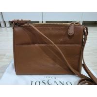 ราคา กระเป๋าสะพายหนังแท้ Tocco Toscano รุ่น Marlows Shoulder สะพายได้ 2 แบบ (43669162931)