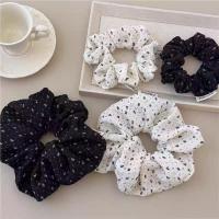 ราคา 2025 ที่คาดผมเนื้อลายจุดลายดอกไม้ผ้า (25143725025)