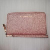 ราคา KUNSHOBSHOPกระเป๋าสตางค์ michael kors แท้100%มือ2 ใส่โทรศัพท์ได้ (7627659510)