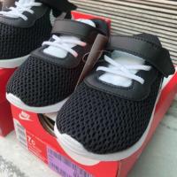ราคา Nike รองเท้าเด็ก ใหม่ แท้% พร้อมส่งฟรีems (1893310350)