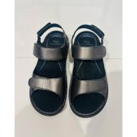 ราคา รองเท้าScholl ไซด์38 มือ2 (50500184381)