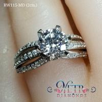 ราคา แหวนเพชร 2 กะรัต เจียระไน100เหลี่ยม เพชรเลียนแบบเพชรแท้ ทำจาก เพชร CZ, Cubic Zirconia หรือ เพชรโคลนนิ่ง ดีไซน์หรูหรา (3588264135)