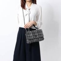 ราคา กระเป๋า​สะพาย​ข้าง​ GUESS​ Cessily Quilted​Shoulder​ Bag​ ของแท้ (3458116590)