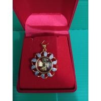 ราคา #จี้กังหันแชกงหมิวสีทองล้อมเพชรใบพัดหมุนได้ขนาดเหรียญ10 (18871824243)