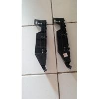 ราคา กันชนหน้า Suzuki Swift St Gl ด้านซ้าย (28818905373)