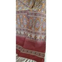 ราคา ผ้าสไบไหมแพรวา 30x260 สวยมากมากค่ะ (10229659014)