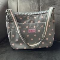 ราคา ส่งต่อกระเป๋าสะพาย cath Kidston ของแท้ (18675809743)