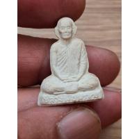 ราคา พระเนื้อดิน เนื้อผง เนื้อว่าน 9966 รูปหล่อลอยองค์เนื้อผง หลังเลข 5 หลวงพ่อพรหม วัดช่องแค (43908275391)