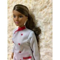 ราคา บาร์บี้สาวอวบ รุ่นเชฟ หน้าคมผมสีน้ำตาลผิวสีแทนสภาพใหม่มาก ได้ไปครบเซ็ตมีรองเท้าให้ 1 คู่ของใหม่มาก (9965582961)