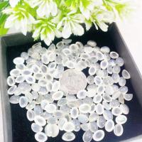 ราคา พลอยมุกดาหารแท้ หรือ มูนสโตน (Moonstone) ขนาดพลอยประมาณ 5×7 มิล ขึ้นไปค่ะ (ขนาดเม็ดไม่เท่ากัน ) สอบถามทางข้อความได้ค่ะ (16482911646)