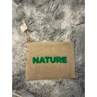 ราคา ⭐️พร้อมส่ง⭐️ กระเป๋าเครื่องสำอาง Clarins ⭐️ (42205883979)