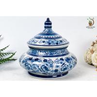 ราคา โถพลูมีฝาเซรามิค ทรงโถแป้น ลายคราม (ไซซ์สูง 23 CM) (27080131152)