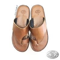 ราคา รองเท้าแตะหนังแท้ รองเท้าแตะหูหนีบชาย แบบสวมหัวนิ้วโป้ง รองเท้าลำลอง ใส่ได้ทุกโอกาส (4752163015)