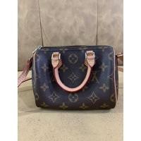 ราคา หมอนหลุยส์มินิ นาโน 6.5” ✅มีเลข (22153701495)