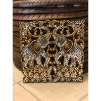 ราคา แผ่นไม้แกะสลัก ฉลุลาย ช้างคู่ ไม้สัก แผ่นไม้สักแกะสลัก ไม้แกะสลัก ช้าง ช้างคู่ ช้างชูงวง ขนาด 30cm.ประดับกระจก (22871118601)