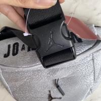 ราคา ข้อเสนอที่ดีที่สุด WAISTBAG AIR JORDAN RUPTURE CRACK / JORDAN CACK BAG / JORDAN NIKE (24347251839)