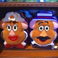 ราคา Tokyo disney resort Mr.&Mrs. Potato Head (Toy Story) 2 way Large cushion (26117191167)