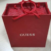 ราคา กล่องนาฬิกา Guess สีแดง (2900365198)