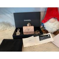 ราคา chanel card holder pearl (29871599893)