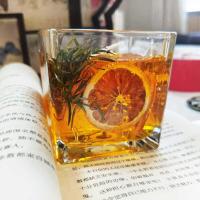 ราคา ชุดพืชน้ำมันหอม DIY พร้อมวุ้นขี้ผึ้งหอมและเทียนหอมในกล่อง เป็นของขวัญผลไม้รสหอม (40274457410)