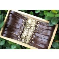 ราคา พวงกุญแจหนังแท้ สลักชื่อฟรี ห้อยจี้ฟรี ออกแบบเพิ่มเองได้ (1878335074)