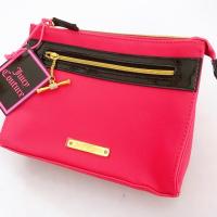 ราคา กระเป๋าใส่เครื่องสำอางค์ Juicy Couture แท้ๆจากช็อป ราคาในช็อป 2 พันกว่า (14011487680)