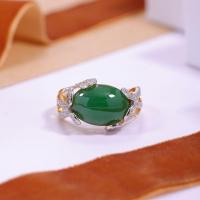 ราคา แหวนหยกพม่าล้อมเพชร ตัวเรือนทอง18k (23414627755)