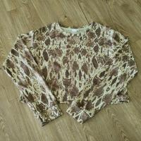 ราคา เสื้อ Crop Top แขนยาว H&M เสื้อครอป ครอป ทอปไซส์ M มือสองของแท้ (9944468786)