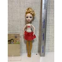 ราคา Ever after high ชุดขาว ของแท้ สภาพ95% (19532545993)