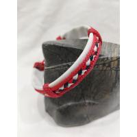 ราคา กำไลแฮนด์เมดสุดเท่ ✨สายถักสีแดงตัดกับหนังสีขาว สอดแซมลายดำ–ขาว–แดง ขนาด 18-21 cm (41922877650)