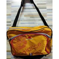 ราคา กระเป๋าสะพายข้าง New Balance แท้ มือสองสภาพสวย (2298830963)